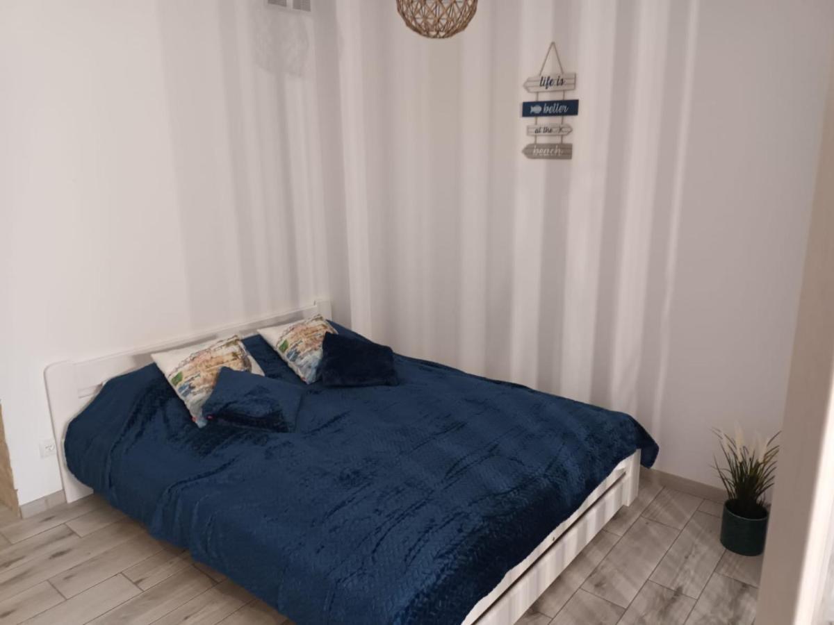 Lebskie Zacisze - Apartamenty Lebska Ostoja- Piaskowa Zarnowska Exterior foto